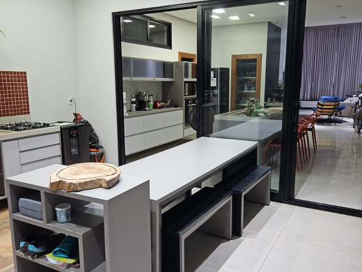 WhatsApp Image 2024-06-05 at 15.33.48 (1).jpeg