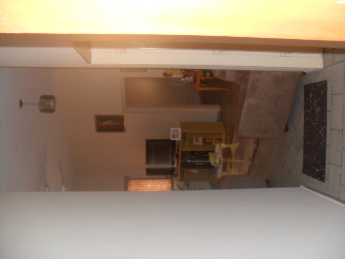 RE_085-8.jpg