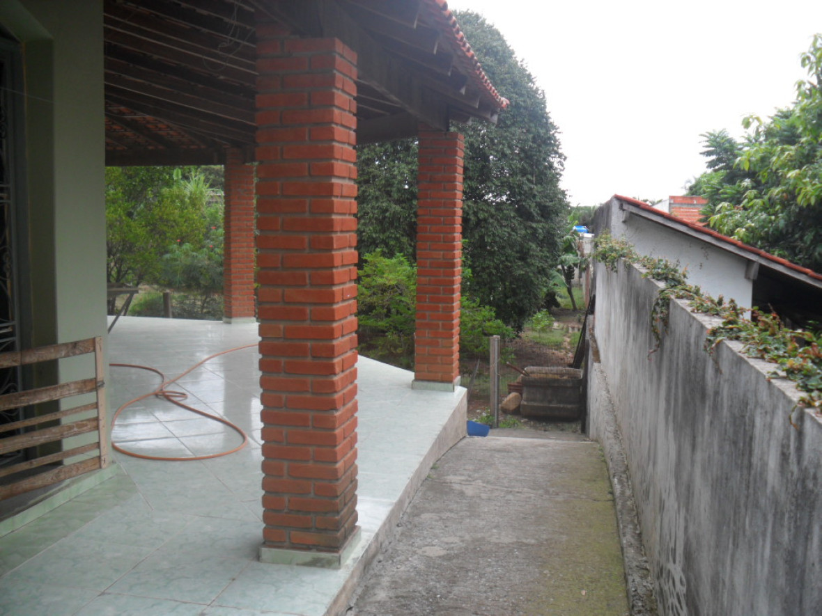 RE_085-5.jpg