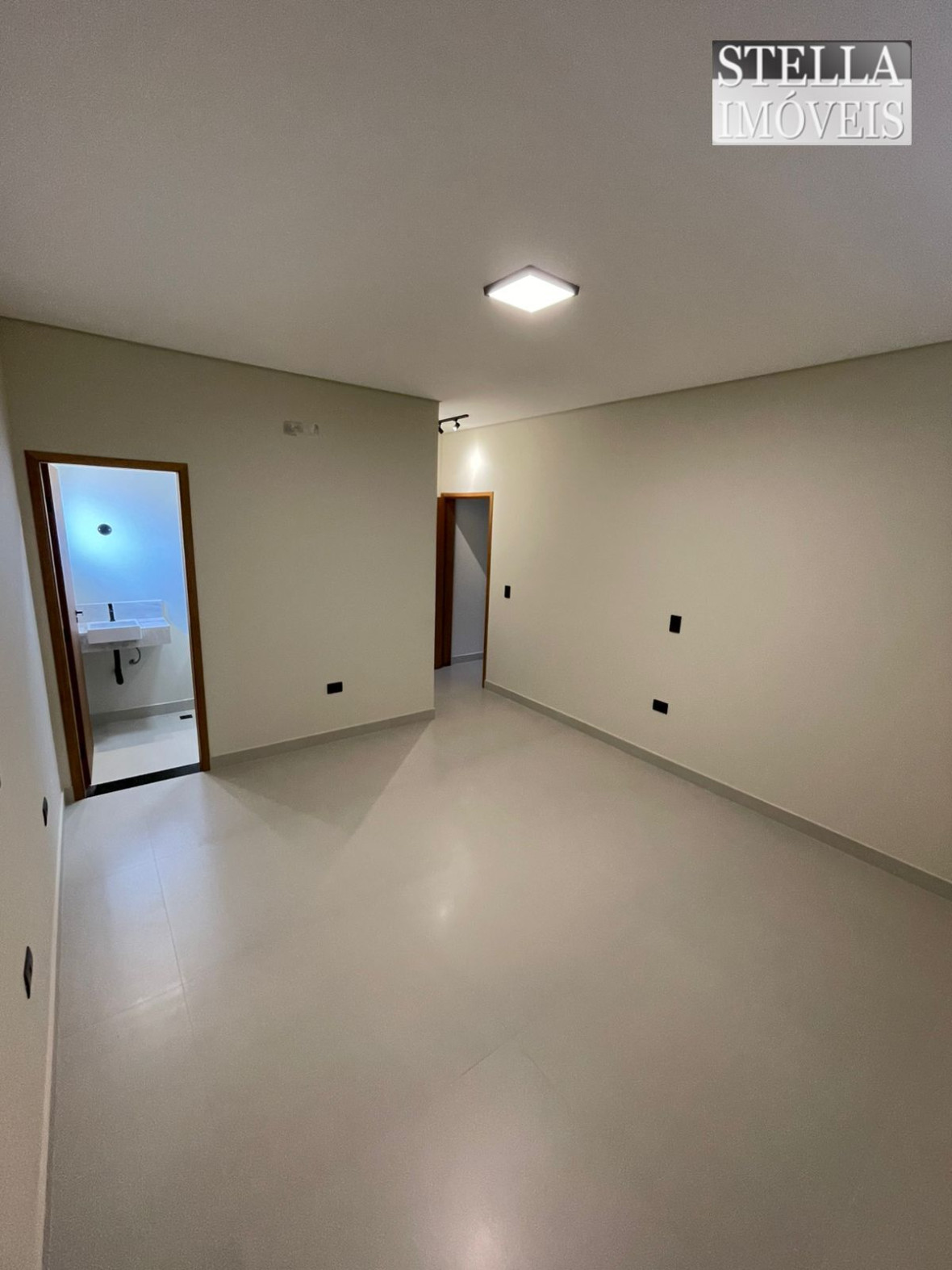 WhatsApp Image 2025-11-03 at 13.44.23 (3).jpeg