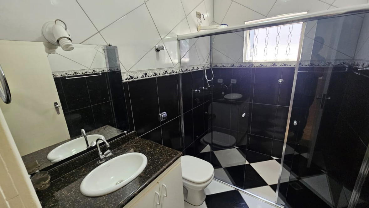 WhatsApp Image 2025-10-17 at 17.57.37.jpeg